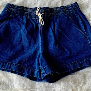 GAP denim pull-on shorts - women’s SZ M